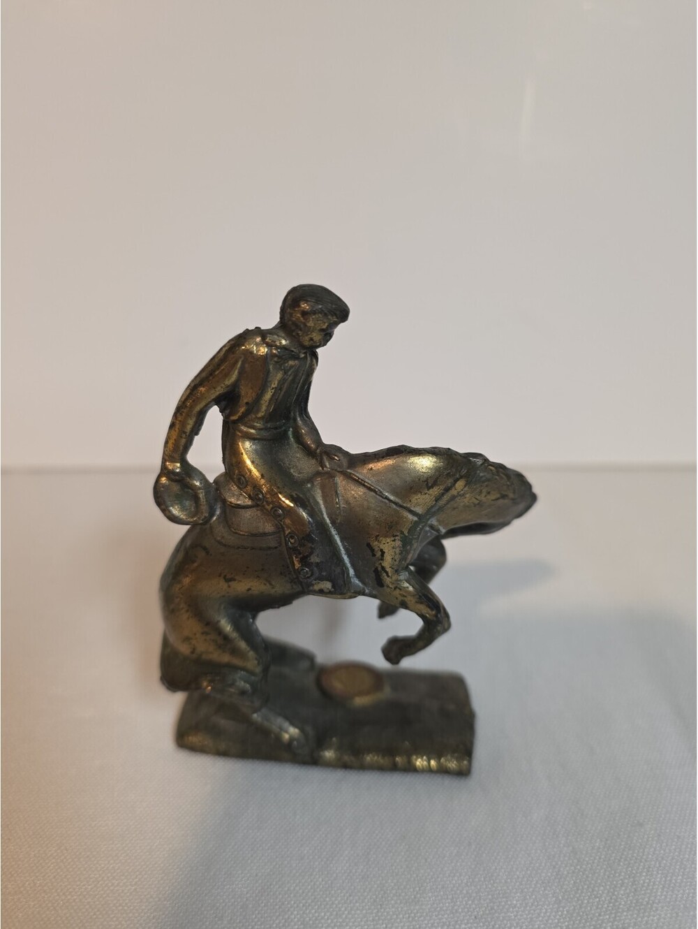 Vintage Western Cowboy Bucking Bronco Metal Figurine Paperweight The Alamo Texas